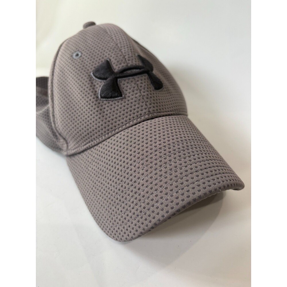 Under Armour Mens L/XL Gray Mesh Fitted Baseball Cap Stretch Fit Golf Hat